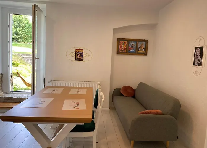 Kino Na Lace - Z Prywatna Sala Kinowa Gasthof Wojcieszyce