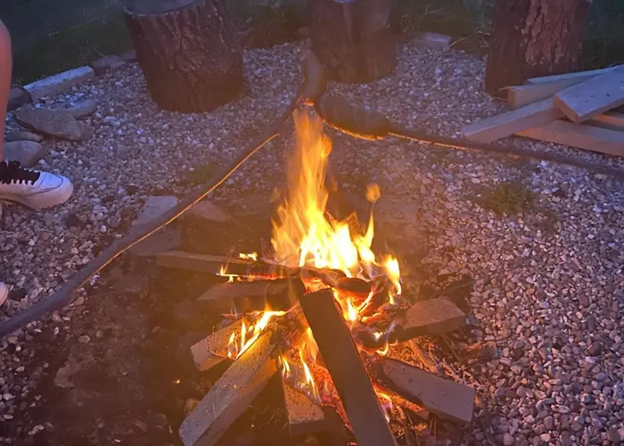 Gasthof Kino Na Lace - Z Prywatna Sala Kinowa